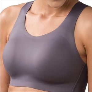 Lululemon enlite sports bra